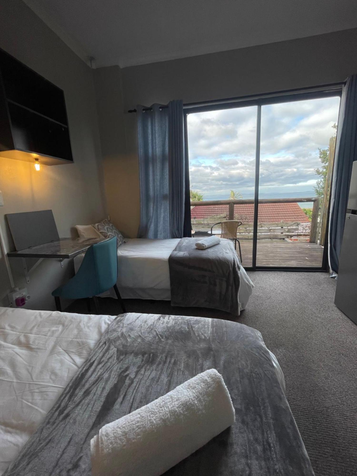 ホテル Cosy Richmond Hill Retreat ポート・エリザベス エクステリア 写真